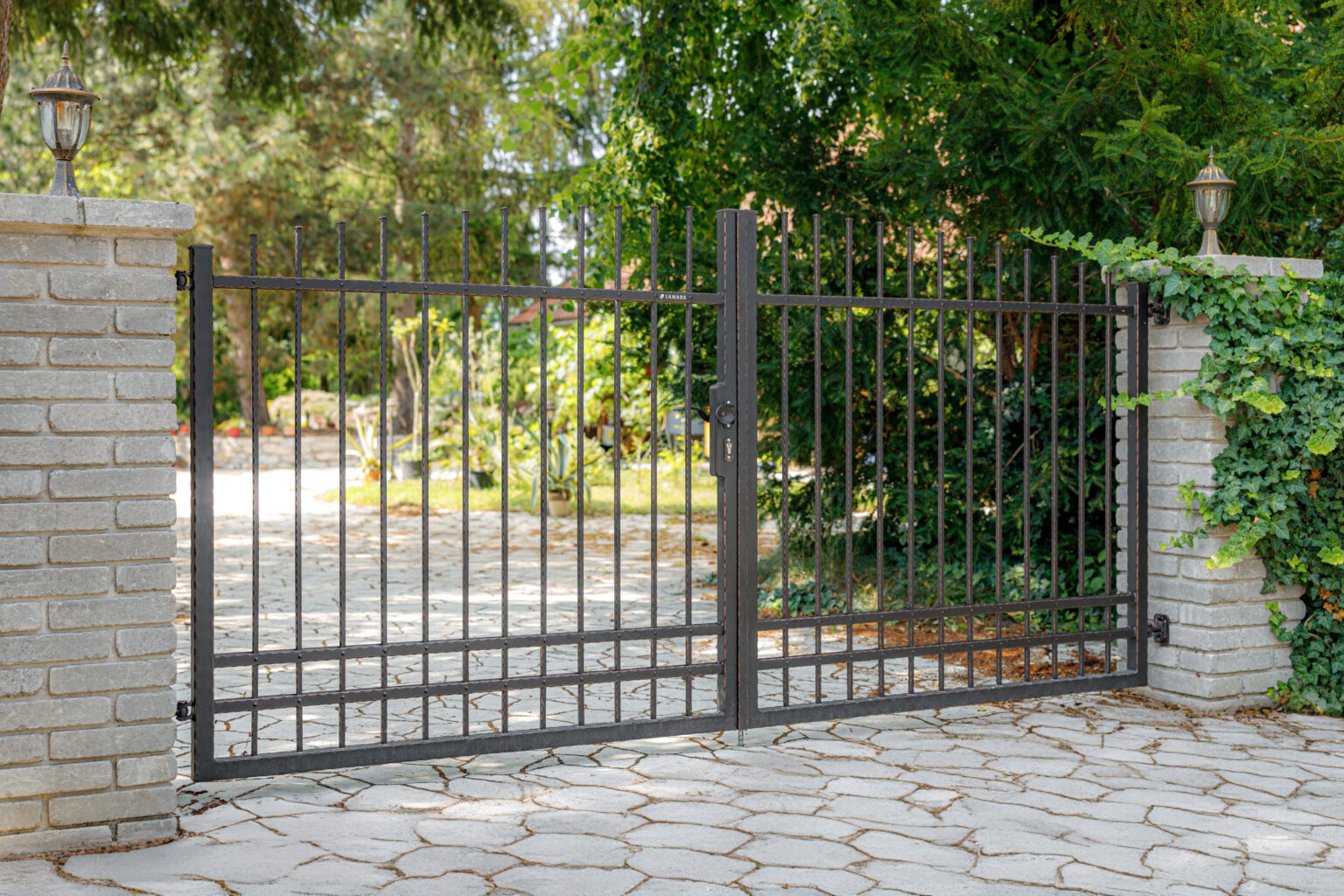 Kovaný plot LAMARK