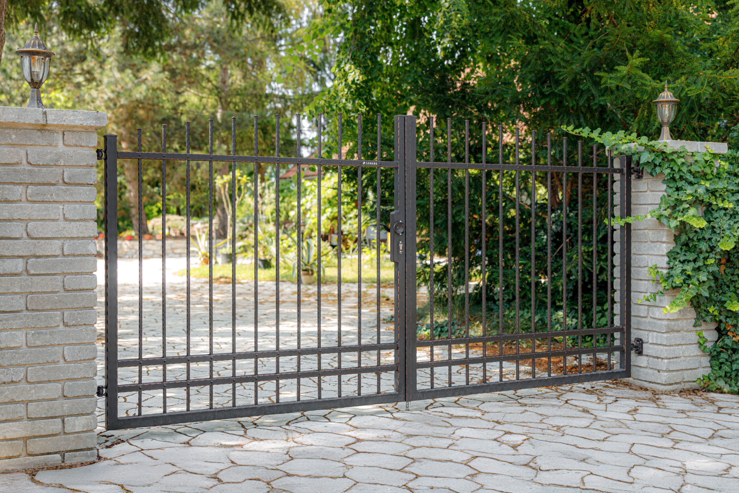 Kovaný plot LAMARK